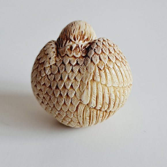 Harmony Kingdom Eagle Roly Poly Figurine Trinket Box - Picture 6 of 13